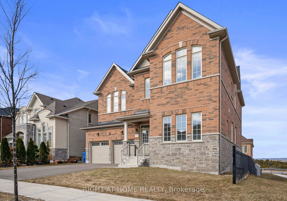 70-carriage-shop-bend-east-gwillimbury-ontario-n13010700