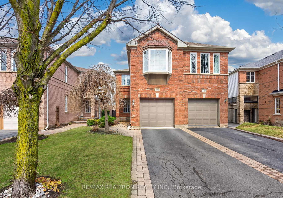 441-heddle-crescent-newmarket-ontario-n13011052