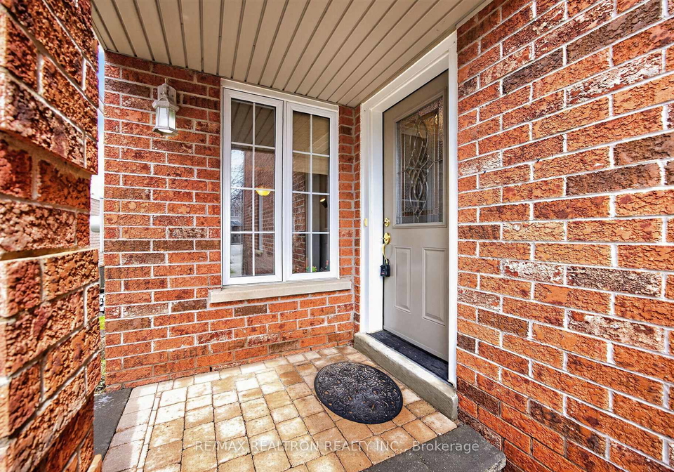 441-heddle-crescent-newmarket-ontario-n13011052