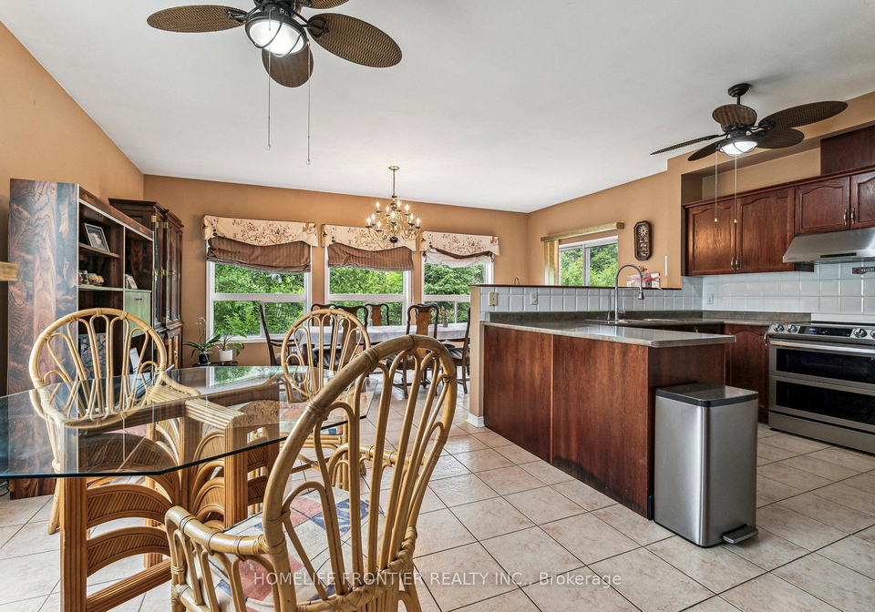 1906-sw-webster-boulevard-w-innisfil-ontario-n13011176