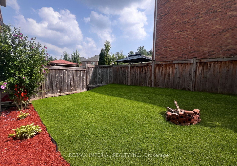 155-art-west-avenue-newmarket-ontario-n13011196