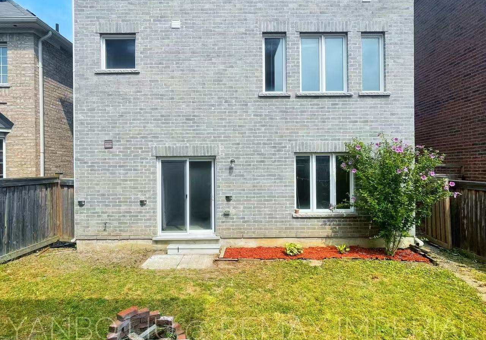 155-art-west-avenue-newmarket-ontario-n13011196