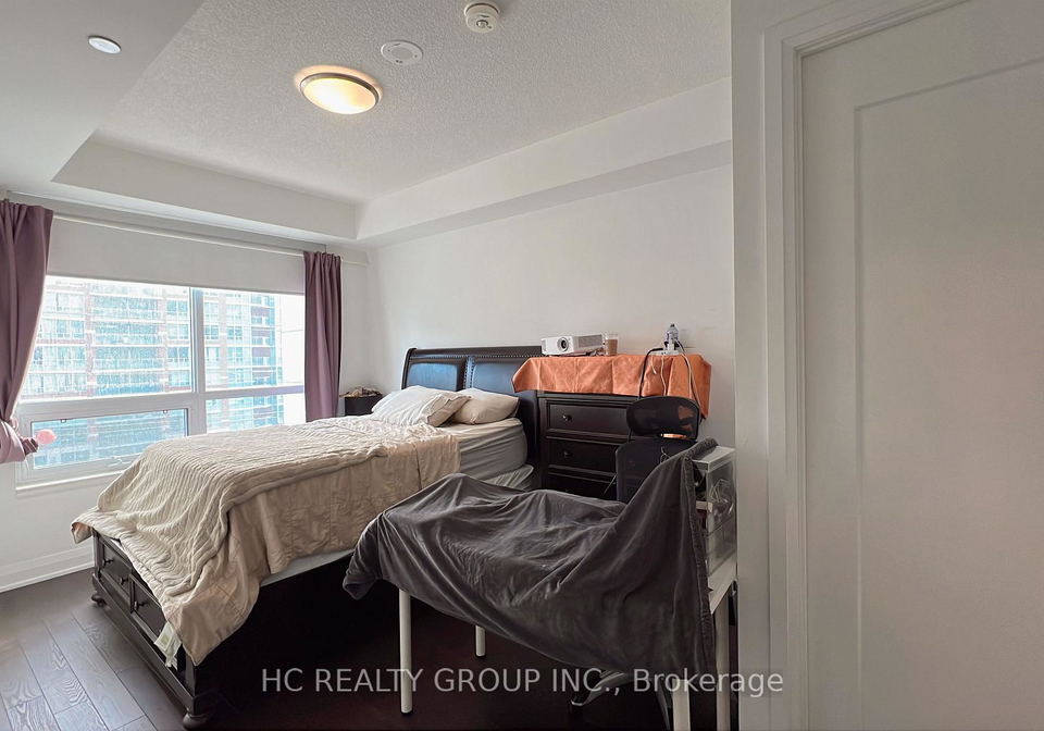 396-highway-7-avenue-e-richmond-hill-ontario-n13011344