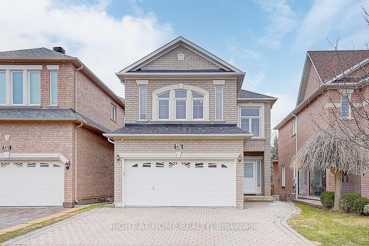 47-toporowski-avenue-richmond-hill-ontario-n13011480