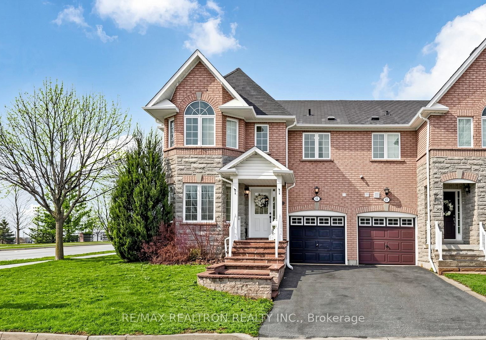 65-red-river-crescent-newmarket-ontario-n13011936
