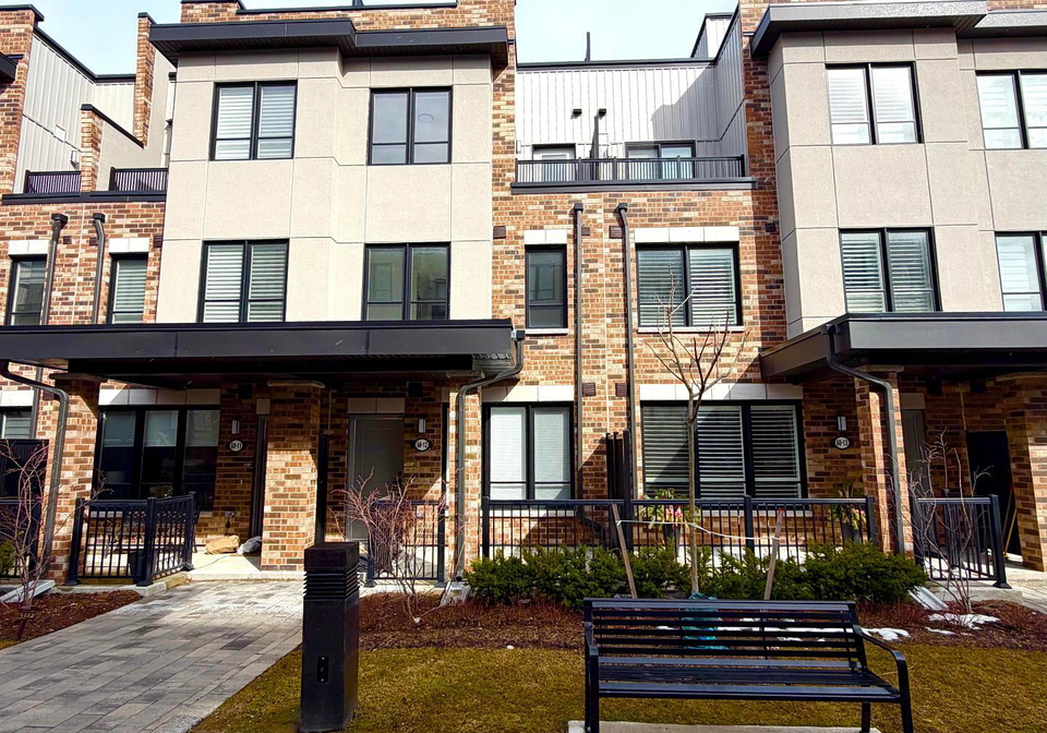 60-baynes-way-bradford-west-gwillimbury-ontario-n13012268