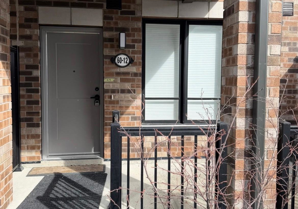 60-baynes-way-bradford-west-gwillimbury-ontario-n13012268