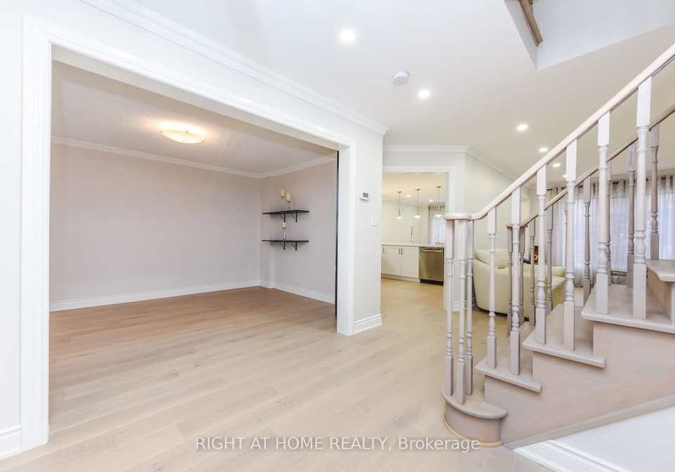 105-panorama-crescent-vaughan-ontario-n13013300