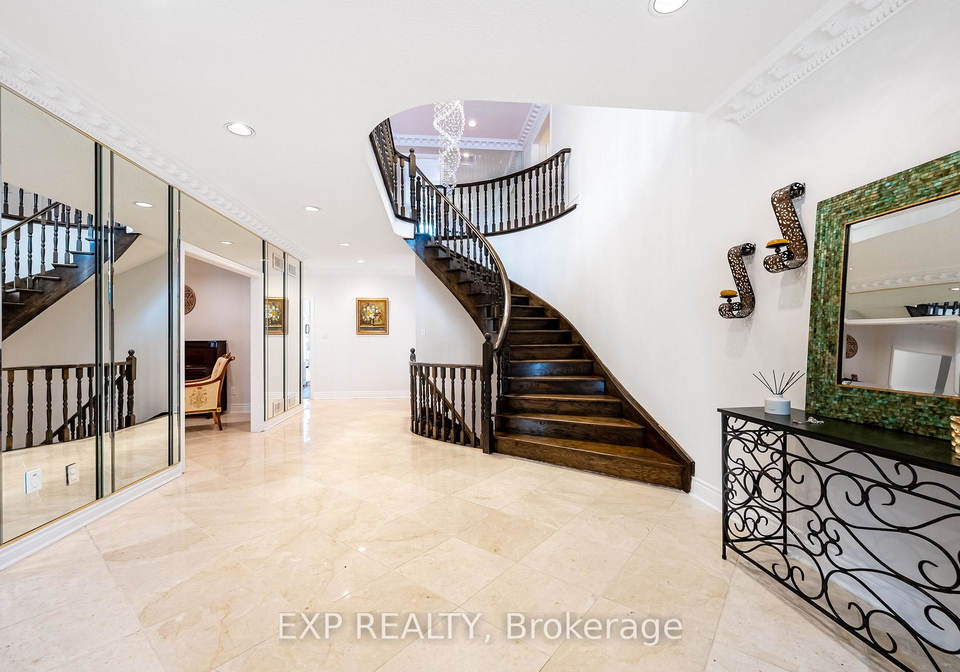 29-northgate-crescent-richmond-hill-ontario-n13013890