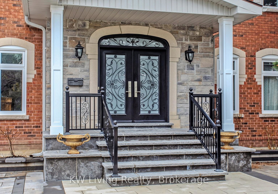 19-spadina-road-richmond-hill-ontario-n13014186