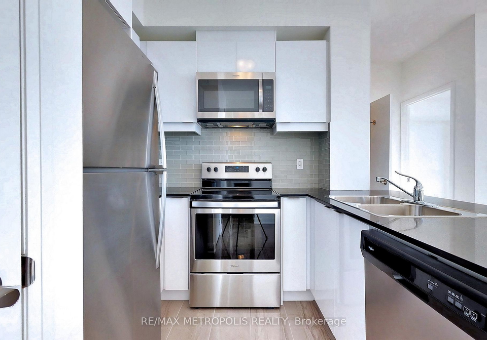 2910-highway-7-vaughan-ontario-n13015048