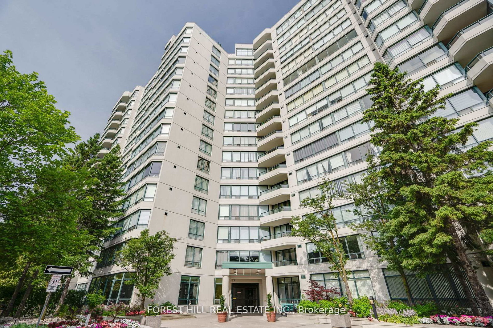 120-promenade-circle-vaughan-ontario-n13015076