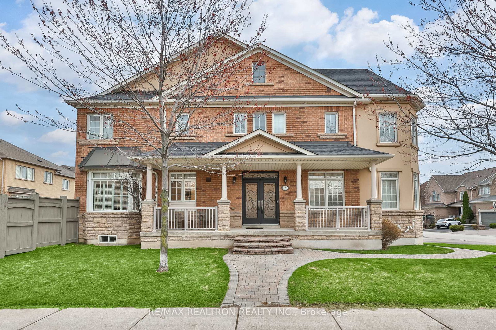2-serene-way-vaughan-ontario-n13015128