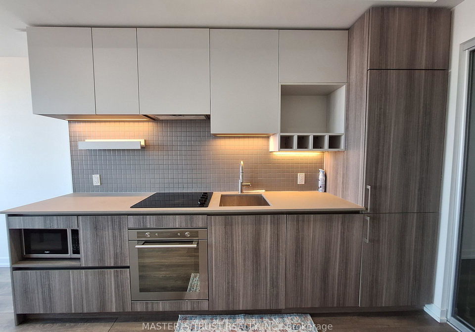 898-portage-parkway-vaughan-ontario-n13015234