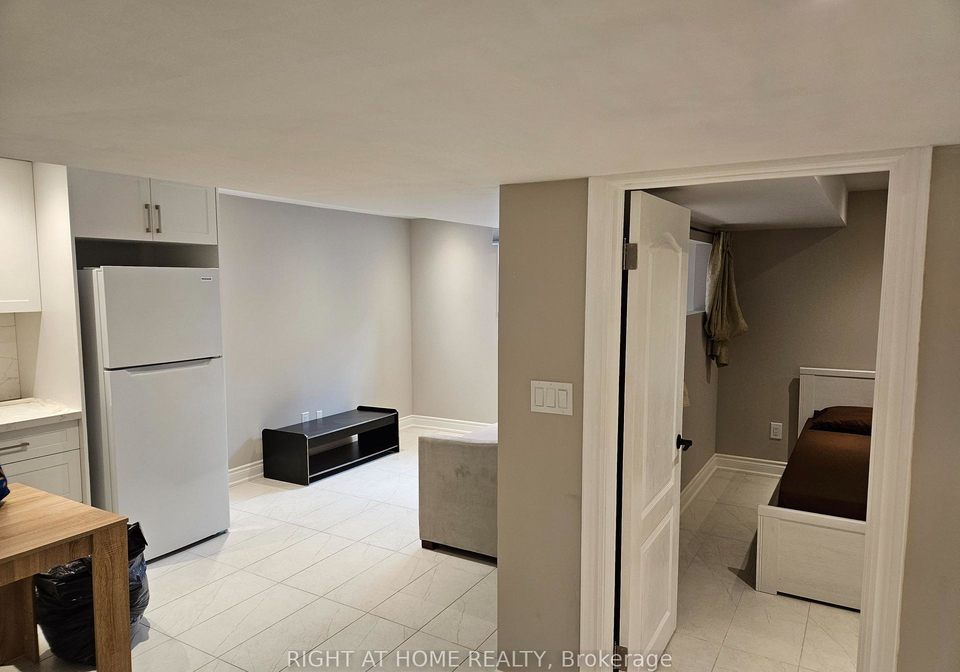 121-badessa-circle-vaughan-ontario-n13015314