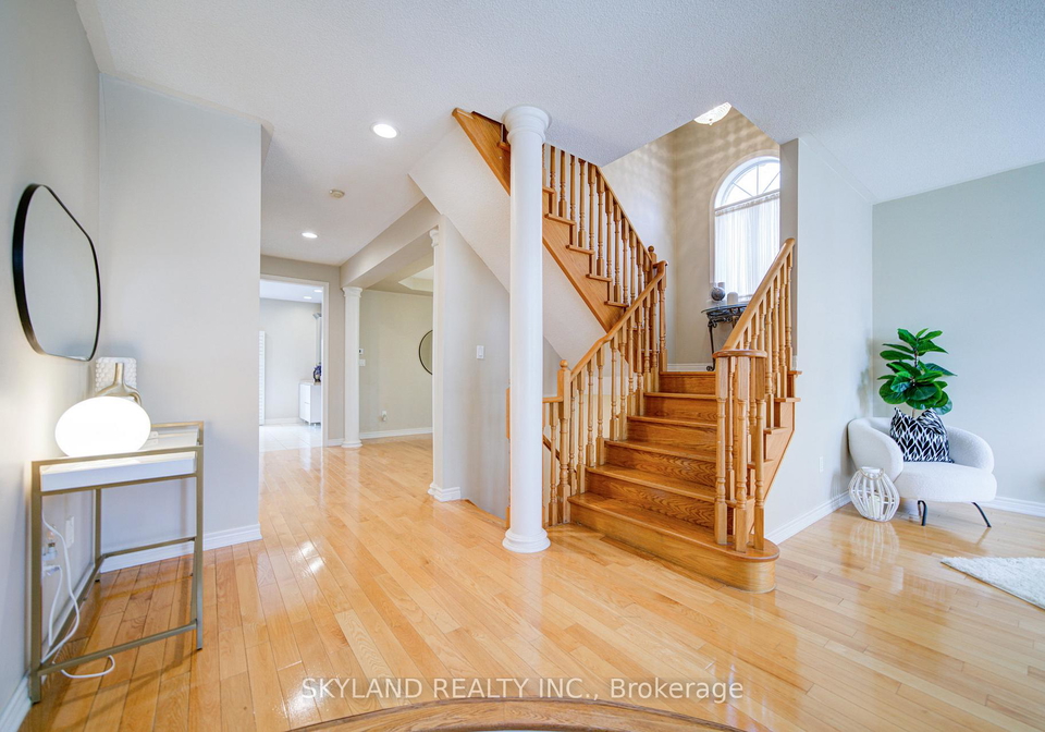 26-gemini-crescent-richmond-hill-ontario-n13015358