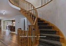 98-keffer-circle-newmarket-ontario-n13015376