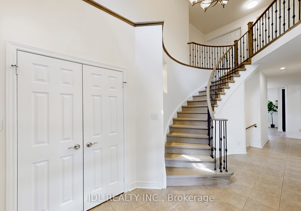 54-st-urbain-drive-vaughan-ontario-n13015380