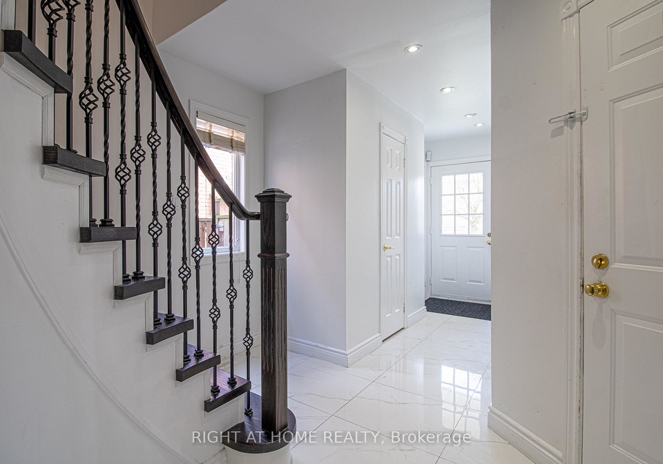 24-forestside-road-richmond-hill-ontario-n13015442