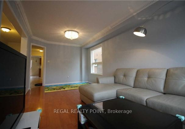 202-red-maple-road-richmond-hill-ontario-n13015468