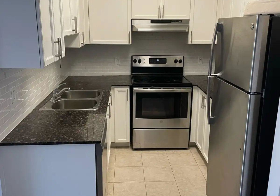 15450-yonge-street-aurora-ontario-n13015534