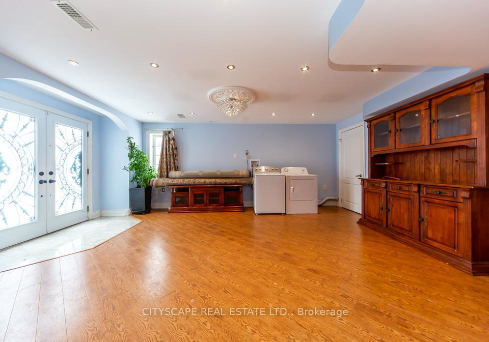 136-manley-avenue-whitchurch-stouffville-ontario-n13015806