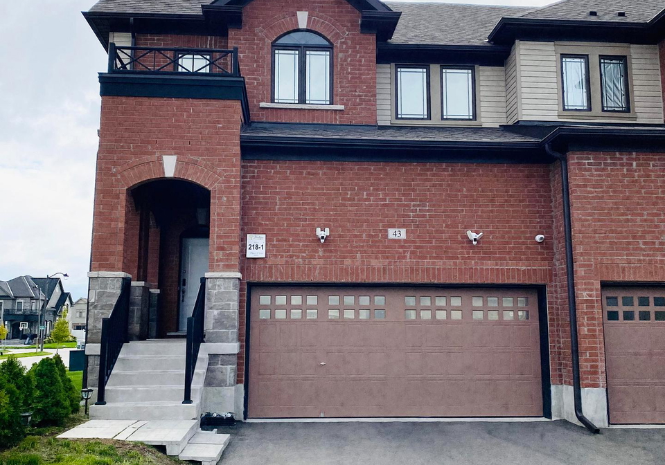 43-lorne-thomas-place-lorne-thomas-new-tecumseth-ontario-n13015910