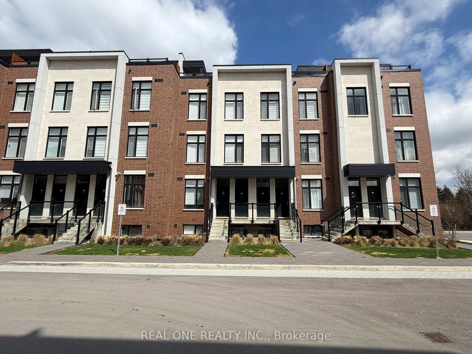 9560-islington-avenue-vaughan-ontario-n13016444
