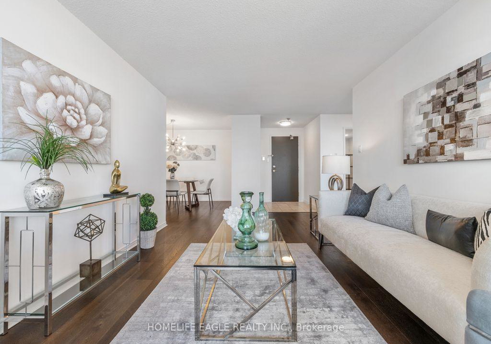 7250-yonge-street-vaughan-ontario-n13016694
