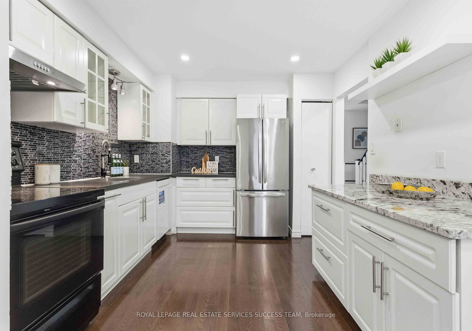 31-thatchers-mill-way-markham-ontario-n13016954
