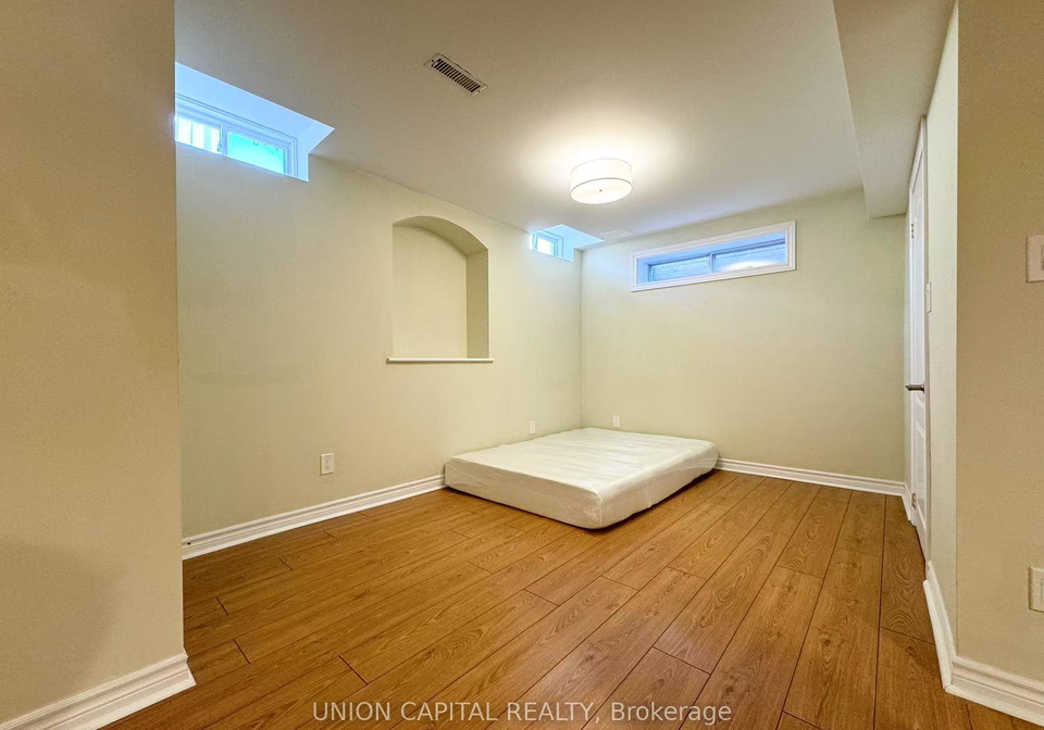 46-clover-street-markham-ontario-n13017274