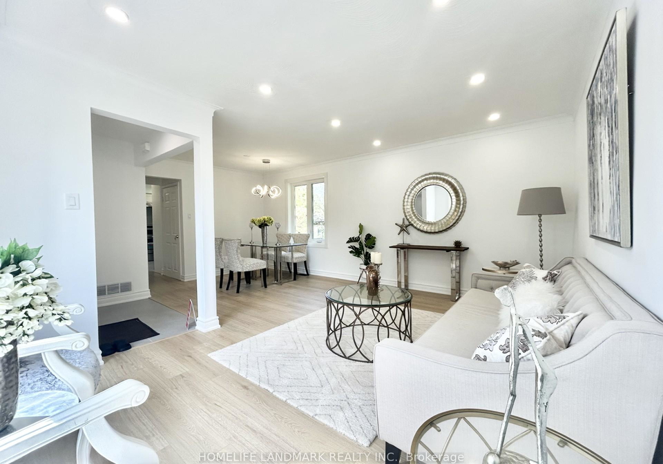 323-elmwood-avenue-richmond-hill-ontario-n13018132