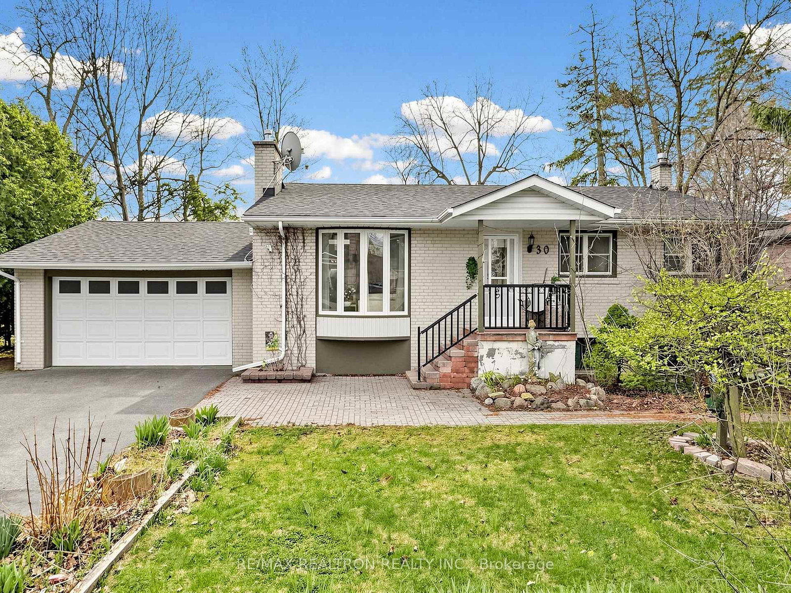 30-bedford-park-avenue-richmond-hill-ontario-n13018438