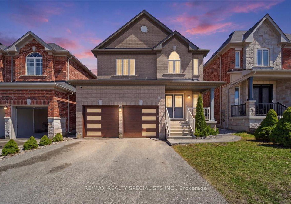 136-noble-drive-bradford-west-gwillimbury-ontario-n13018484