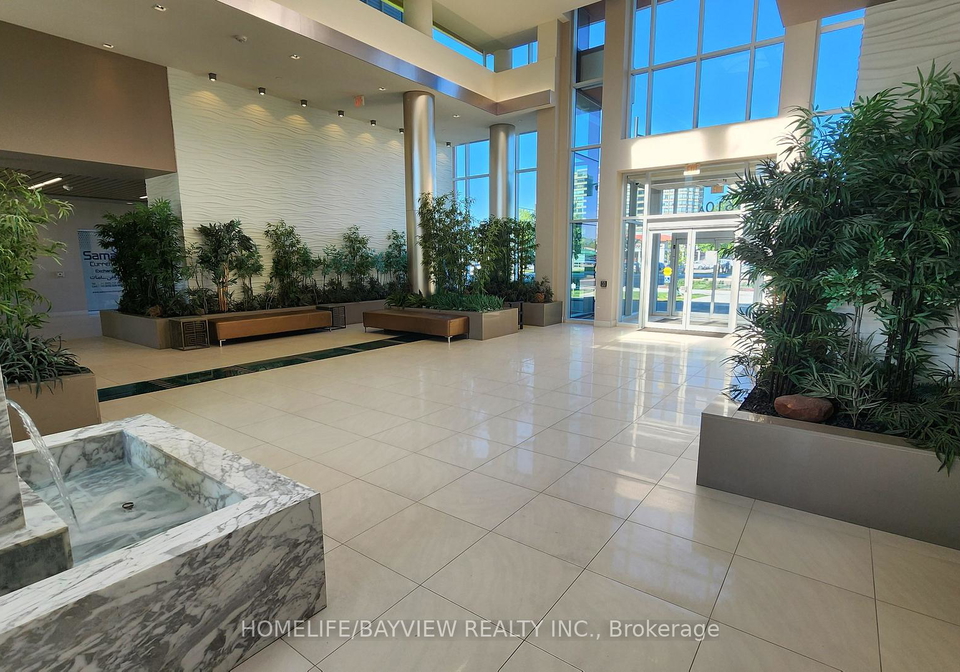 9600-yonge-street-richmond-hill-ontario-n13021062