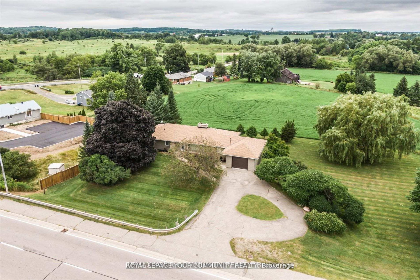 6162-highway-9-king-ontario-n13021820