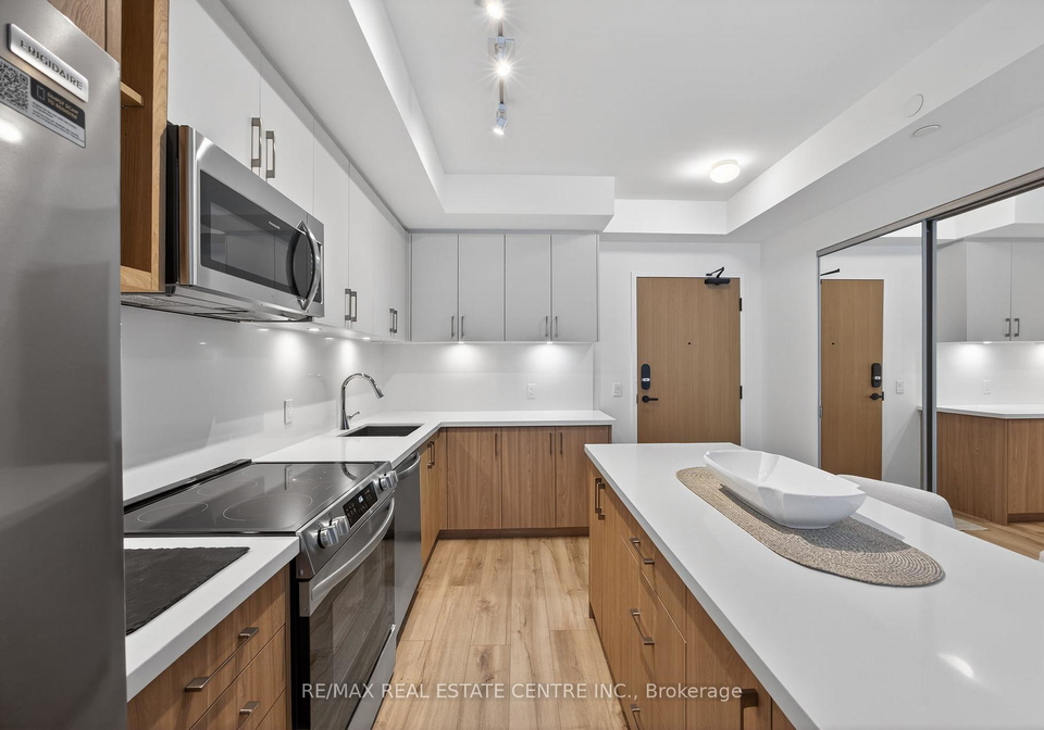 333-sunseeker-avenue-innisfil-ontario-n13021944