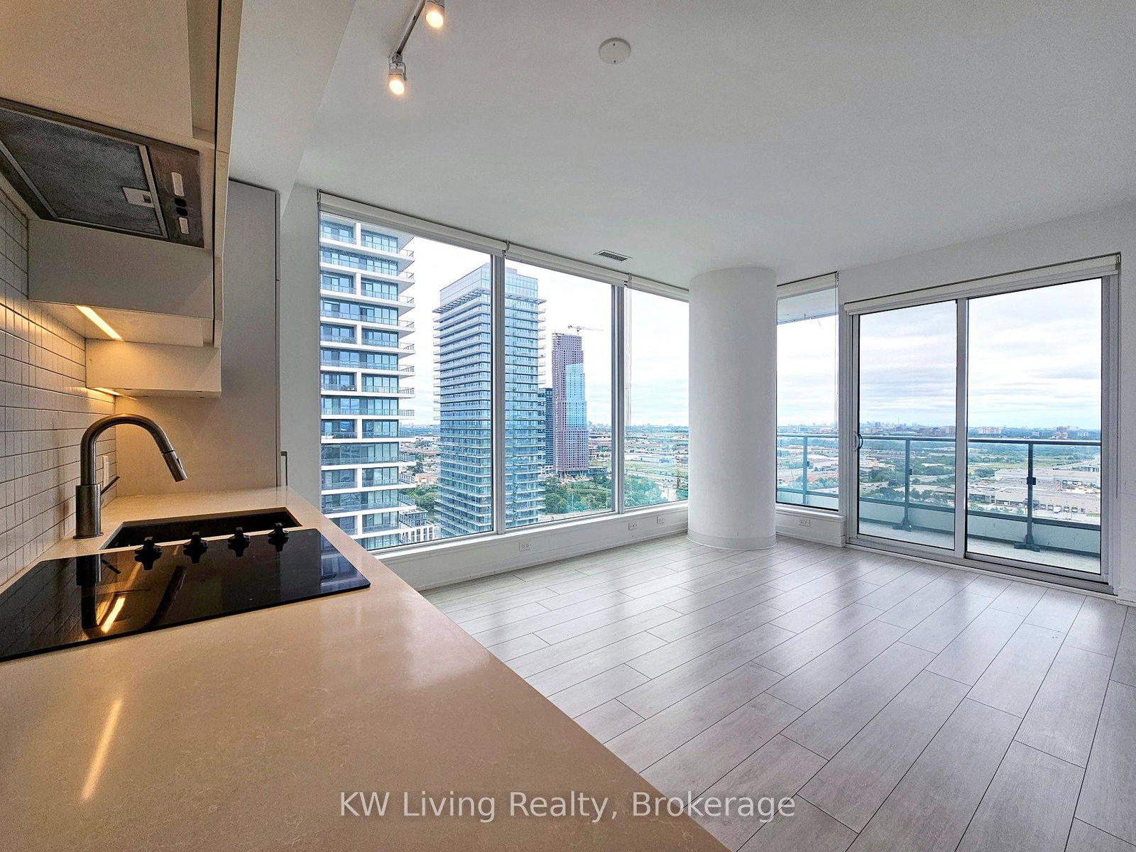 898-portage-parkway-vaughan-ontario-n13022044