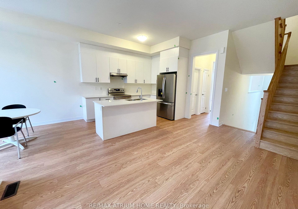 22-kahshe-lane-richmond-hill-ontario-n13023216