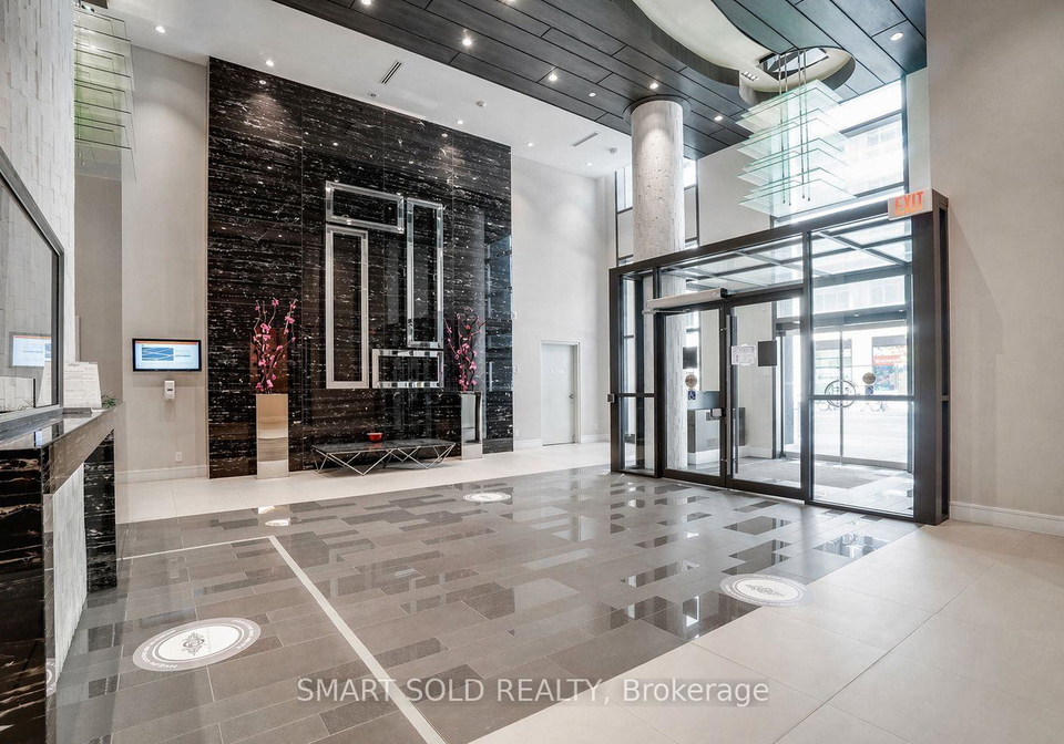 9199-yonge-street-richmond-hill-ontario-n13023260