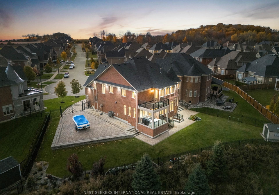 12-albert-hill-court-king-ontario-n13023416