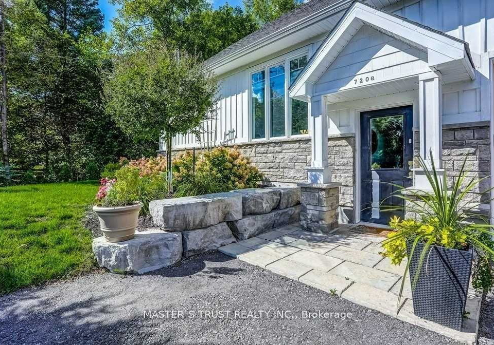 720b-wellington-street-w-aurora-ontario-n13023444