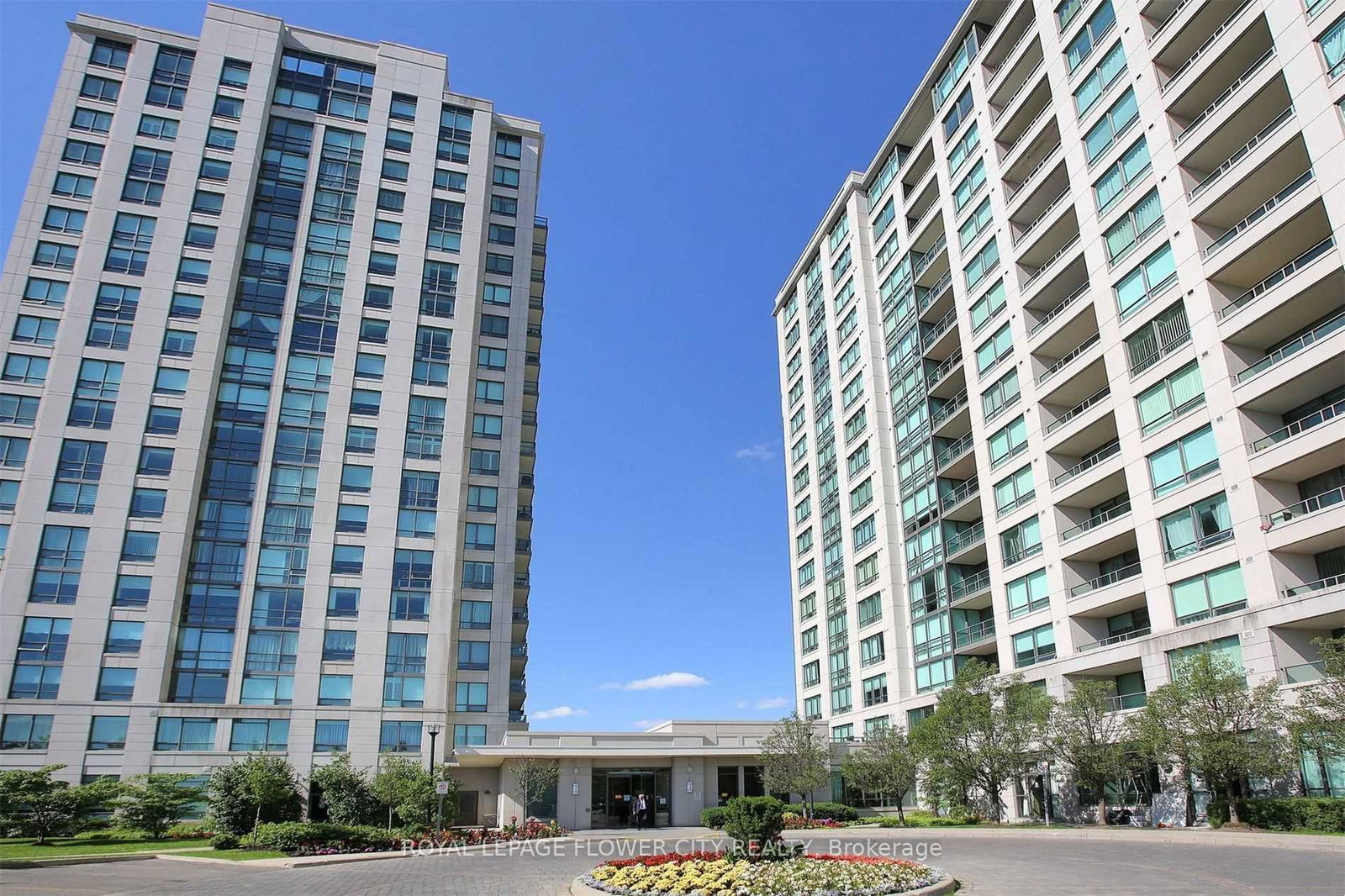 88-promenade-circle-vaughan-ontario-n13023818