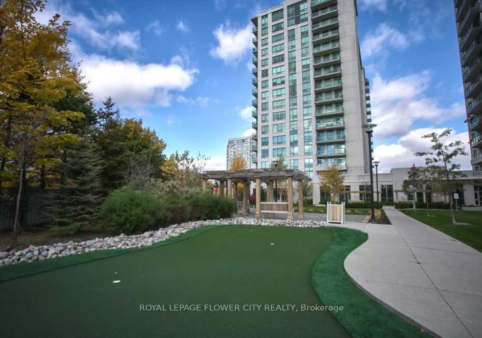 88-promenade-circle-vaughan-ontario-n13023818