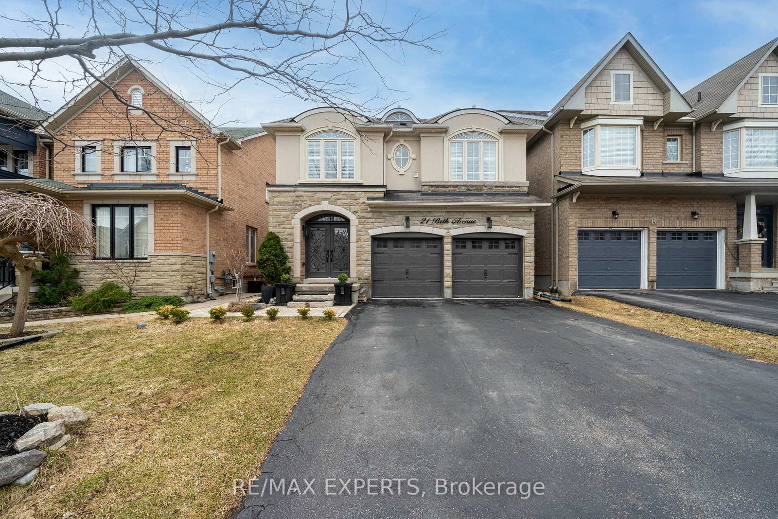 21-beth-avenue-richmond-hill-ontario-n13023912