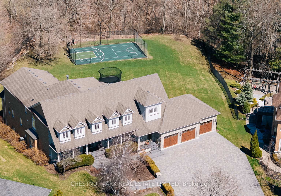 9-black-court-aurora-ontario-n13023956