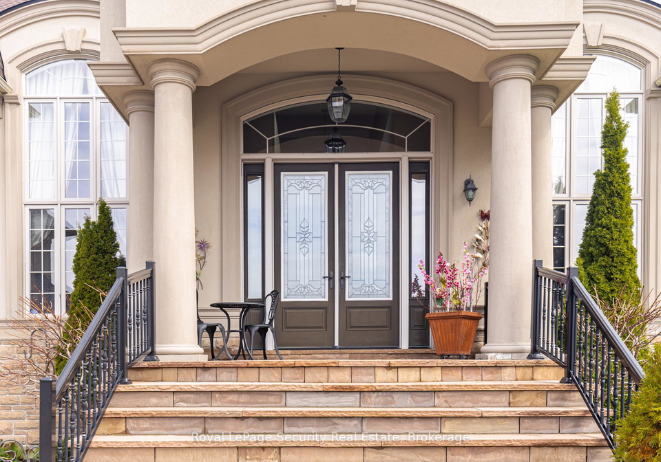 20-aubrietia-court-richmond-hill-ontario-n13024440