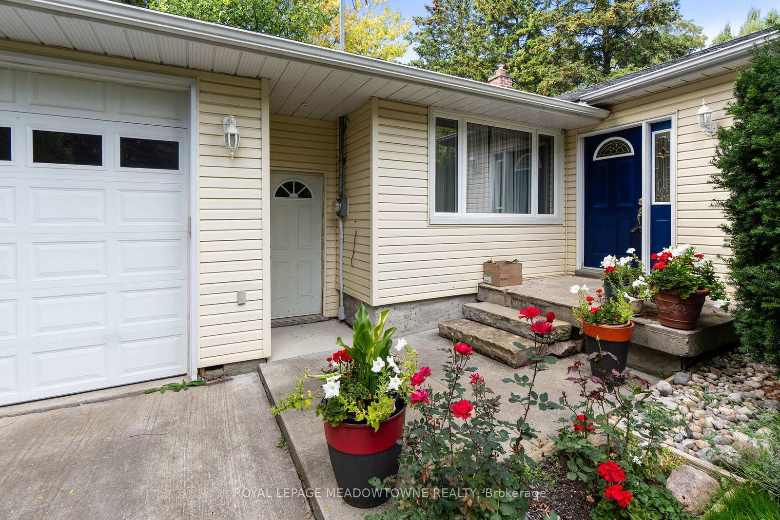 208-martin-street-king-ontario-n13024540