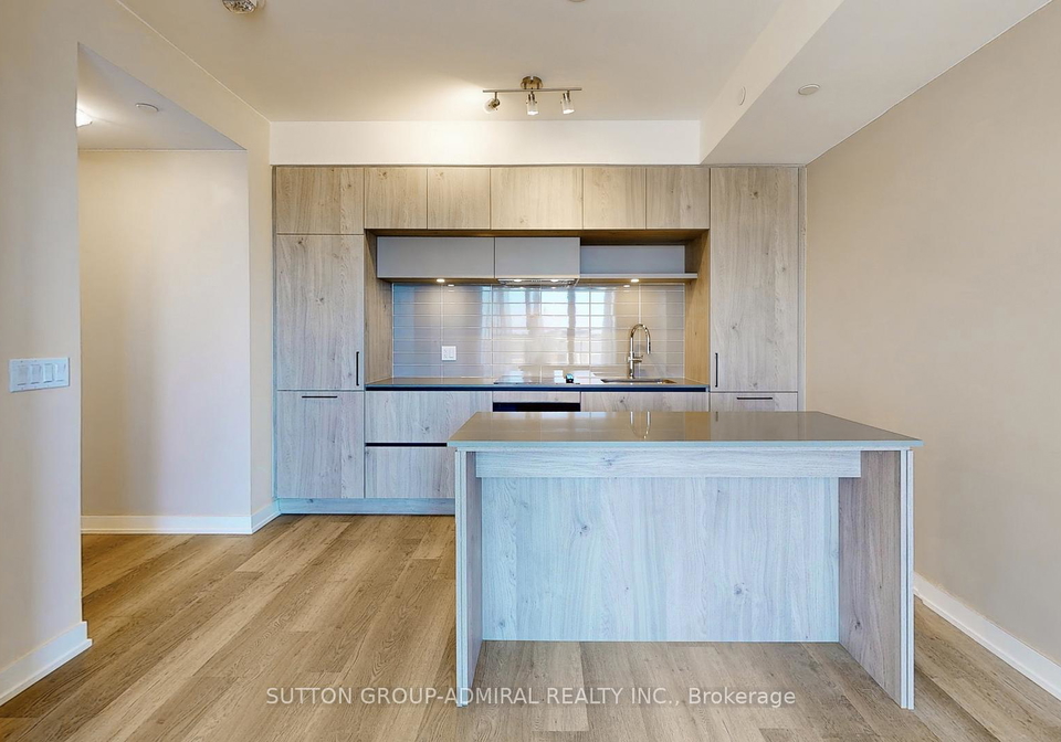 6-david-eyer-road-richmond-hill-ontario-n13024684