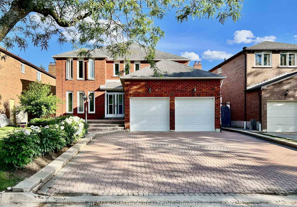 35-soho-crescent-markham-ontario-n13024784